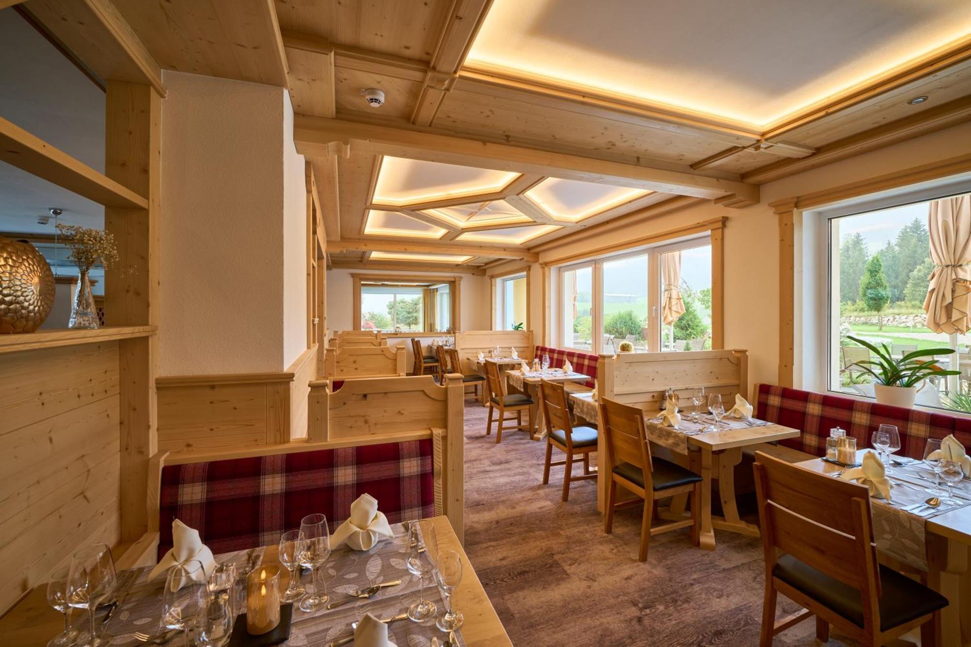 Hotel Nesselwanger Hof Eksteriør bilde